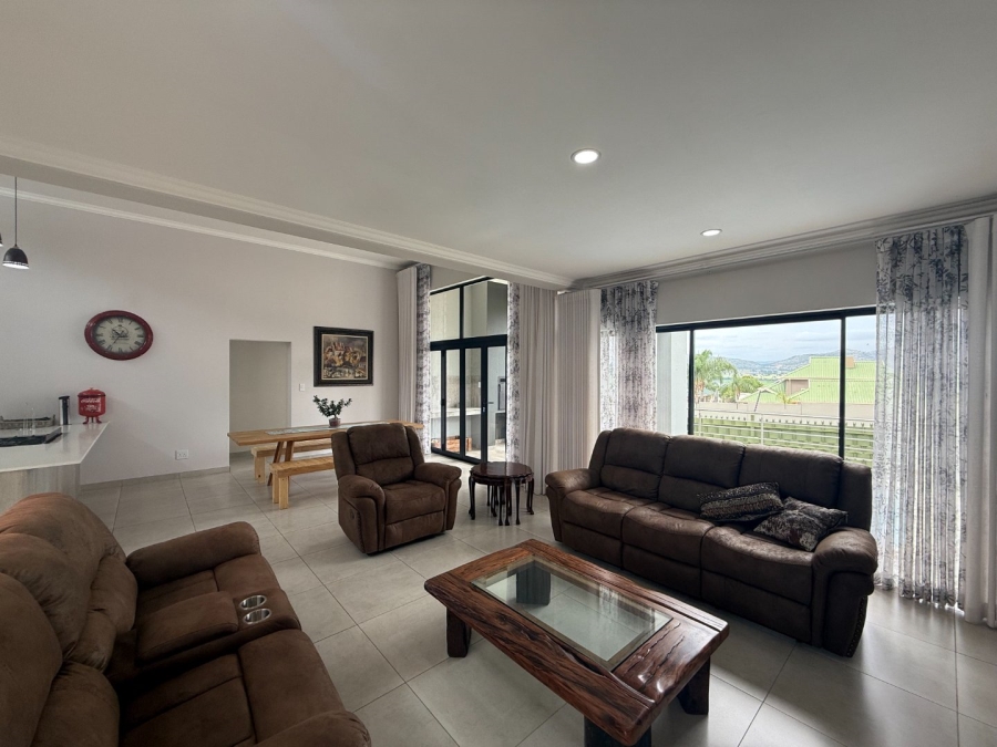 3 Bedroom Property for Sale in Kosmos Ridge North West